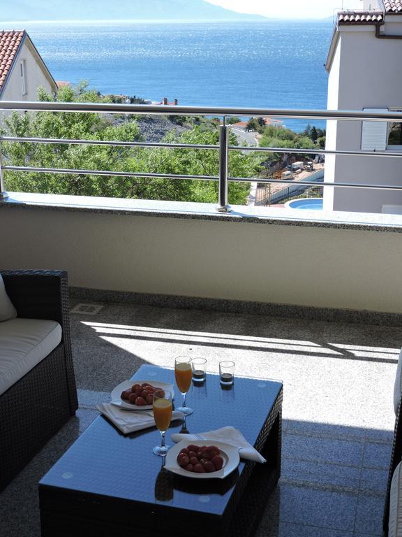 Apartments Villa Residenca Нови Винодолски Екстериор снимка