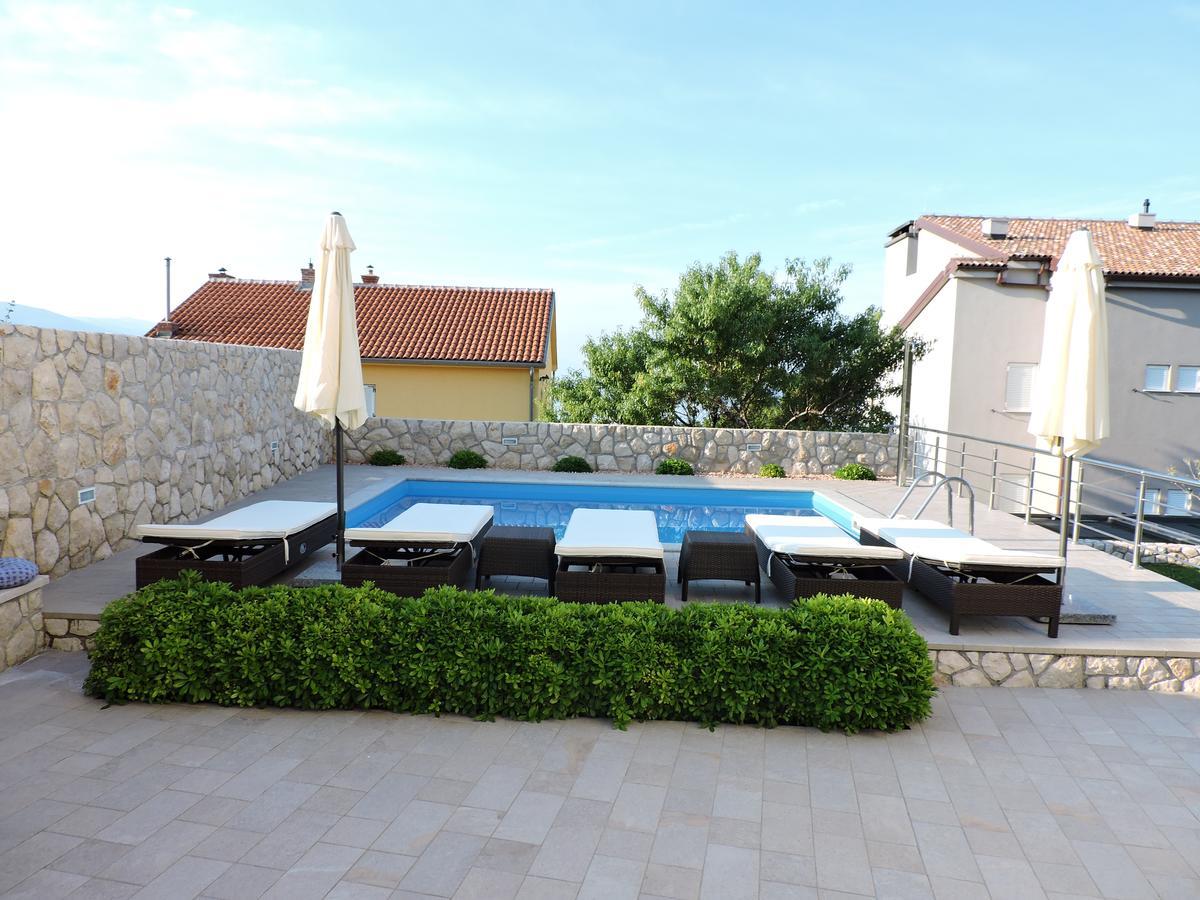 Apartments Villa Residenca Нови Винодолски Екстериор снимка